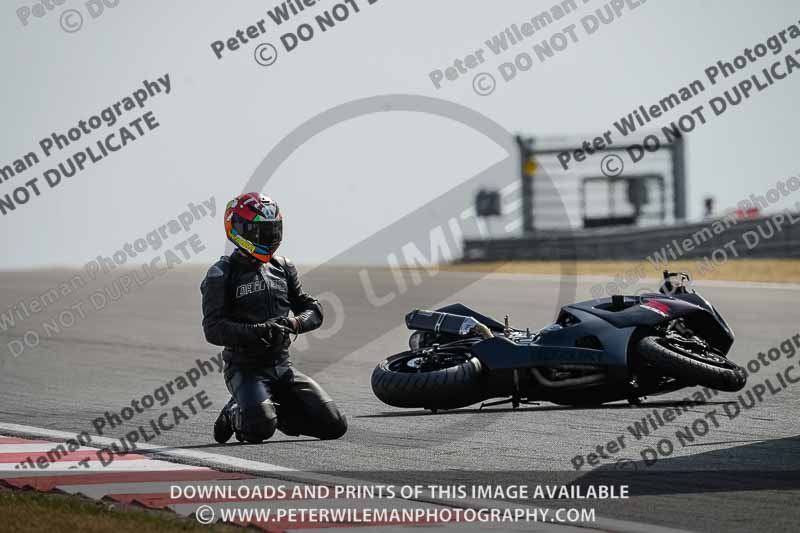 donington no limits trackday;donington park photographs;donington trackday photographs;no limits trackdays;peter wileman photography;trackday digital images;trackday photos